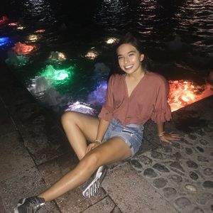 Meet your Posher, Sofia